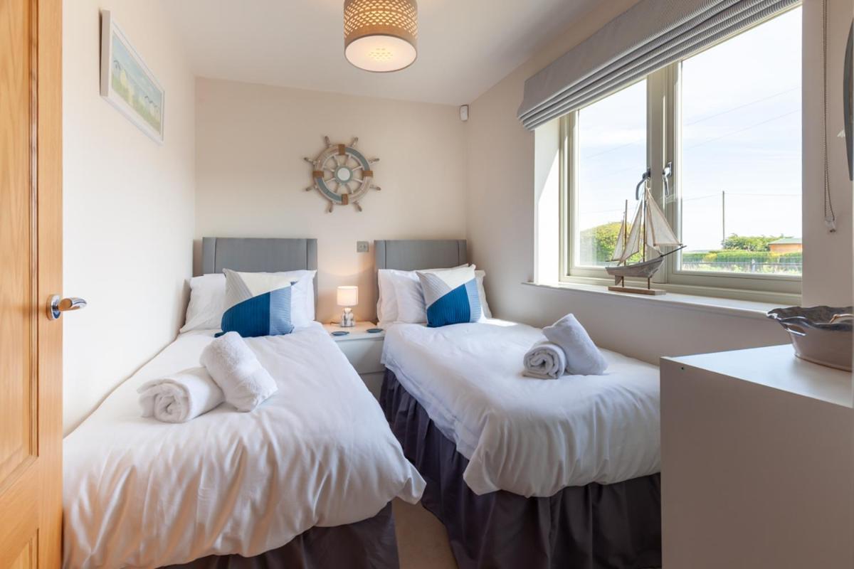 Choseley Cottage - Norfolk Cottage Agency Docking Экстерьер фото